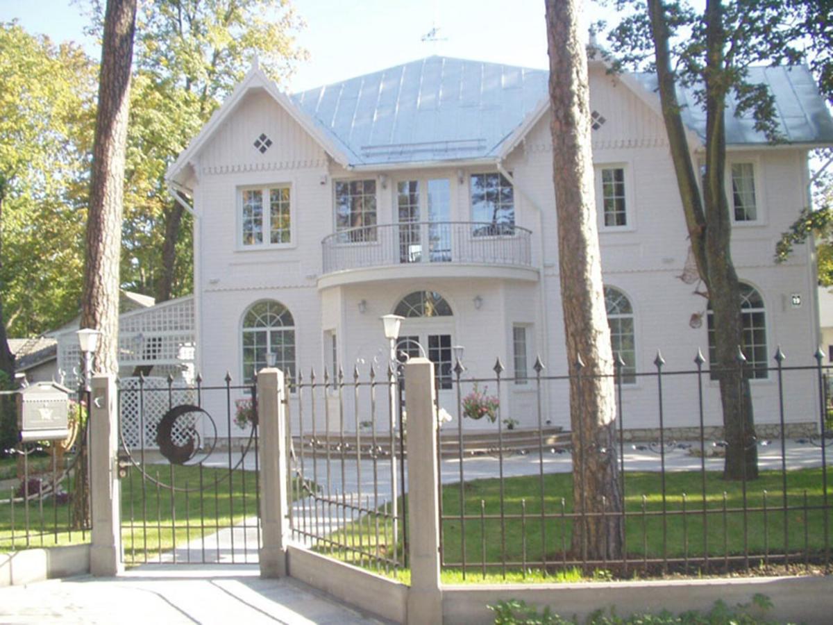 Art Residence Jūrkalne Εξωτερικό φωτογραφία
